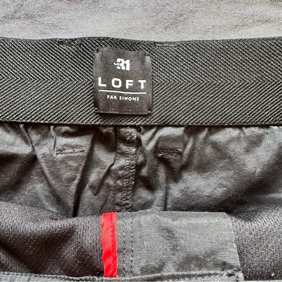 BLACK CARGO SHORTS - SIZE SMALL - Picture 4 of 6